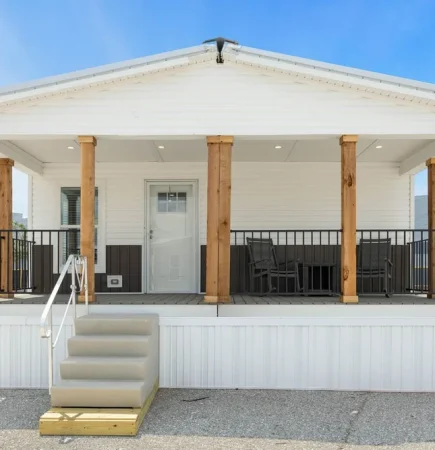 winston venice exterior 1